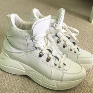 Steve Madden White platforms